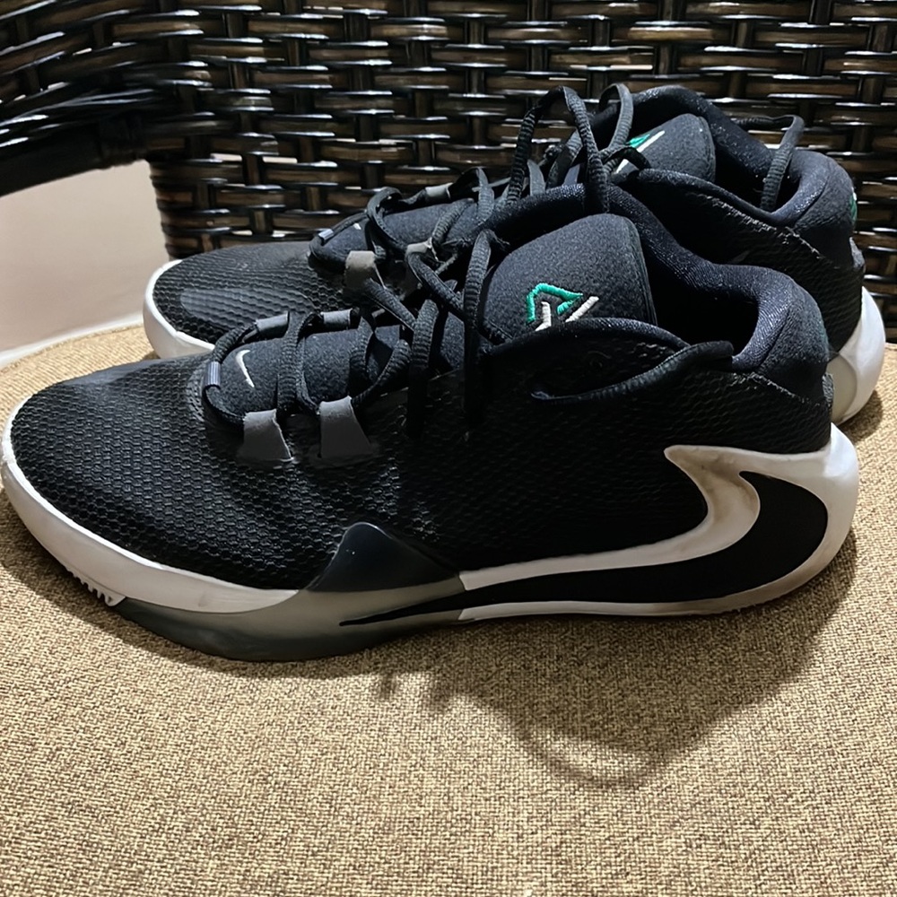 Nike Giannis